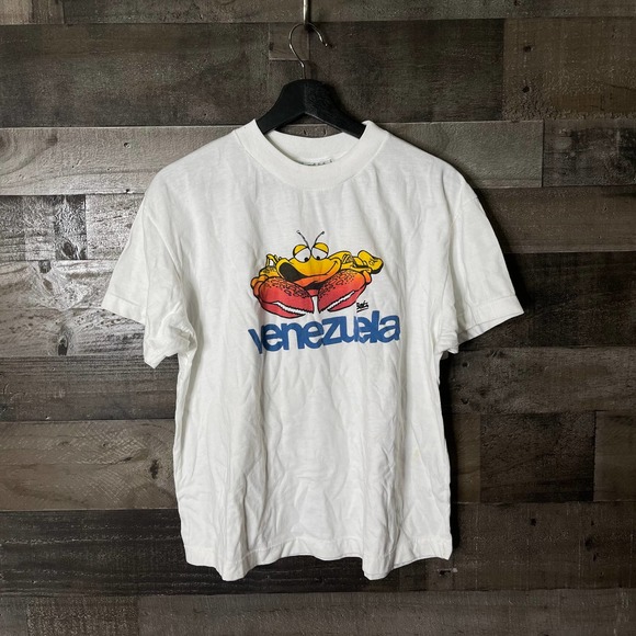 SOLD VTG Venezuela Crab Shirt Medium - Picture 1 of 4